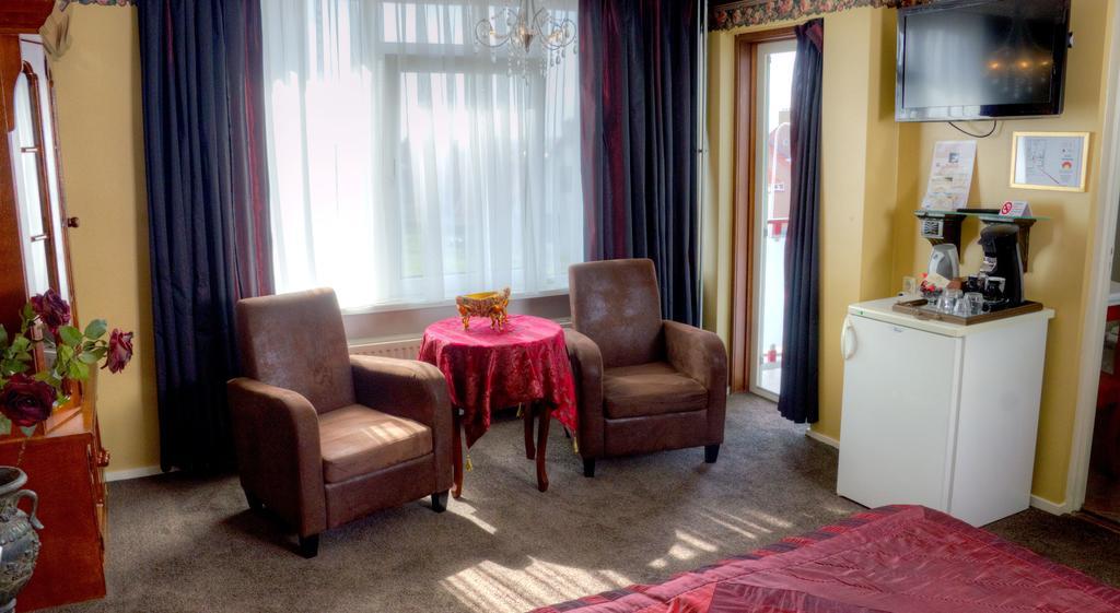 Pension & Spa De Watertoren ザントフォールト エクステリア 写真