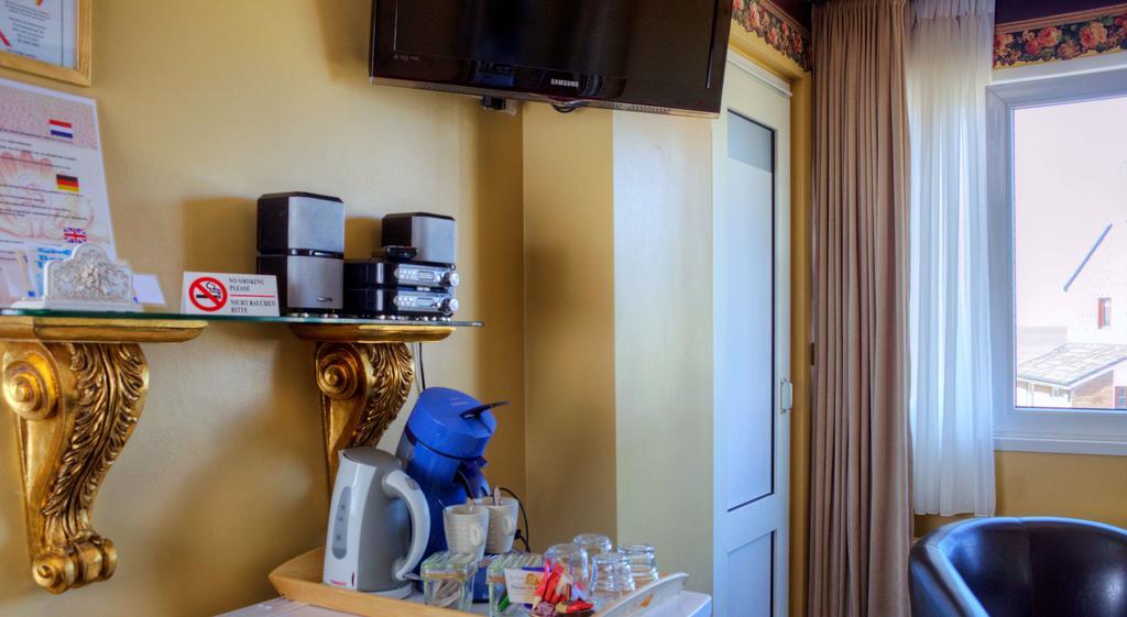 Pension & Spa De Watertoren ザントフォールト エクステリア 写真